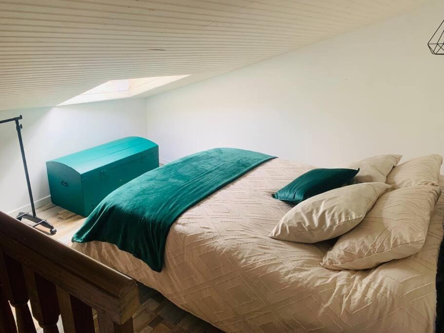 Beaumont L'Ecolier Futuroscope 4 Personnes公寓 外观 照片